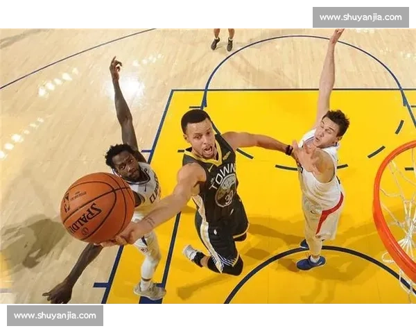 反手上篮技巧解析与训练方法提升运动表现的全面指南